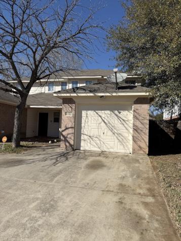 1221 Village Garden Drive Azle TX 76020