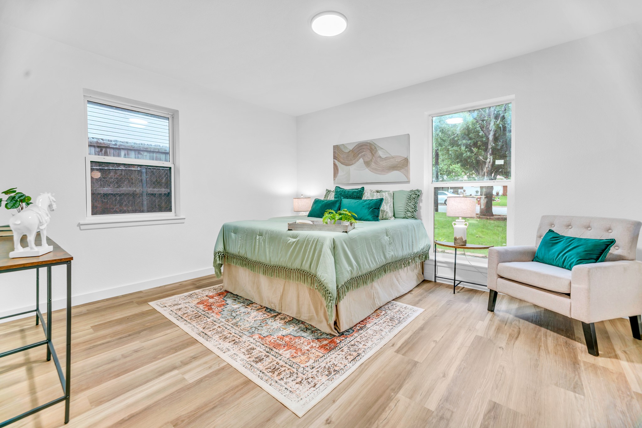817 Savannah Way Bedford TX 76022