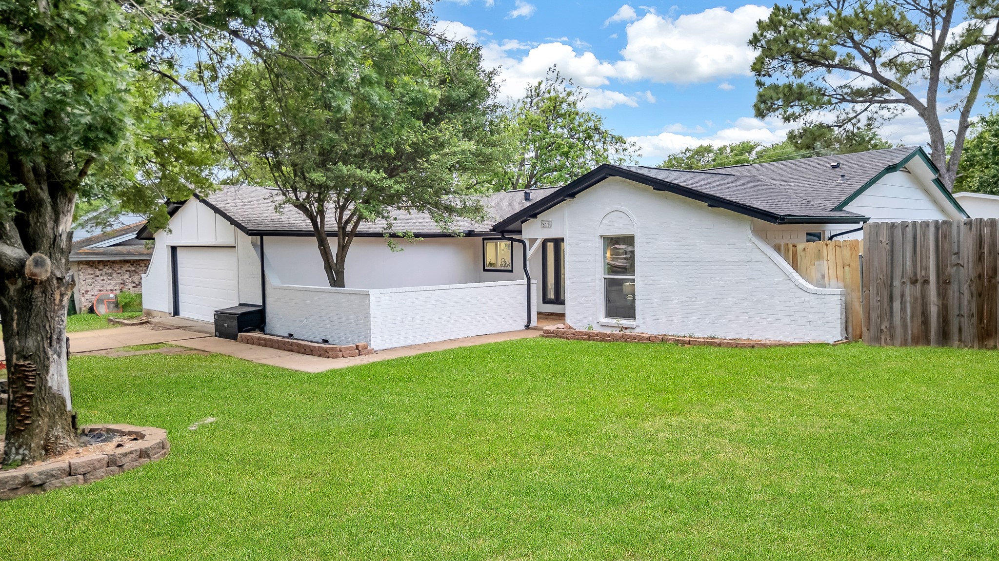 817 Savannah Way Bedford TX 76022
