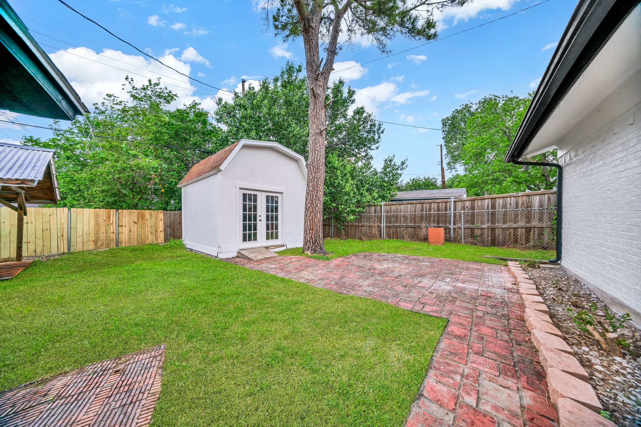 817 Savannah Way Bedford TX 76022