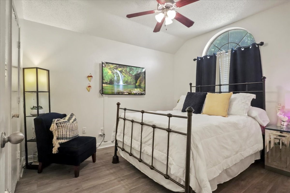 423 N Winding Oaks Drive Wylie TX 75098