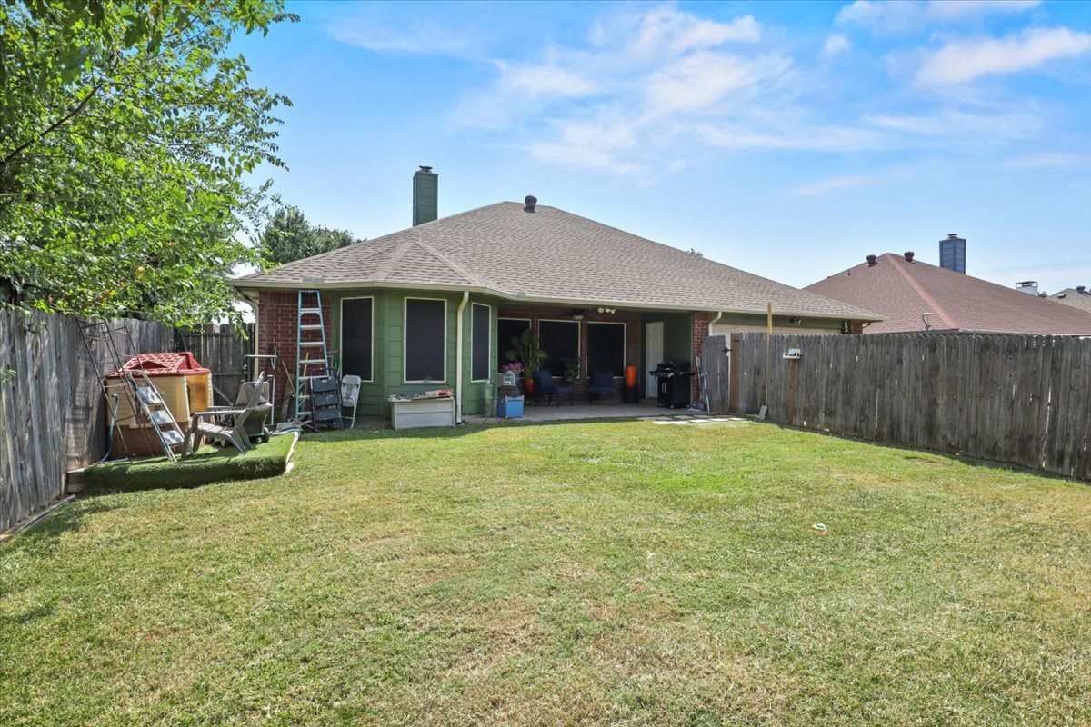 423 N Winding Oaks Drive Wylie TX 75098