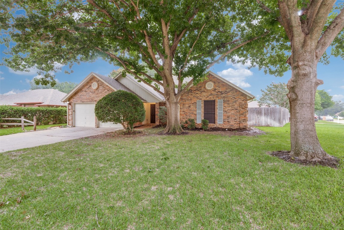 6617 Glen Falls Drive Arlington TX 76001