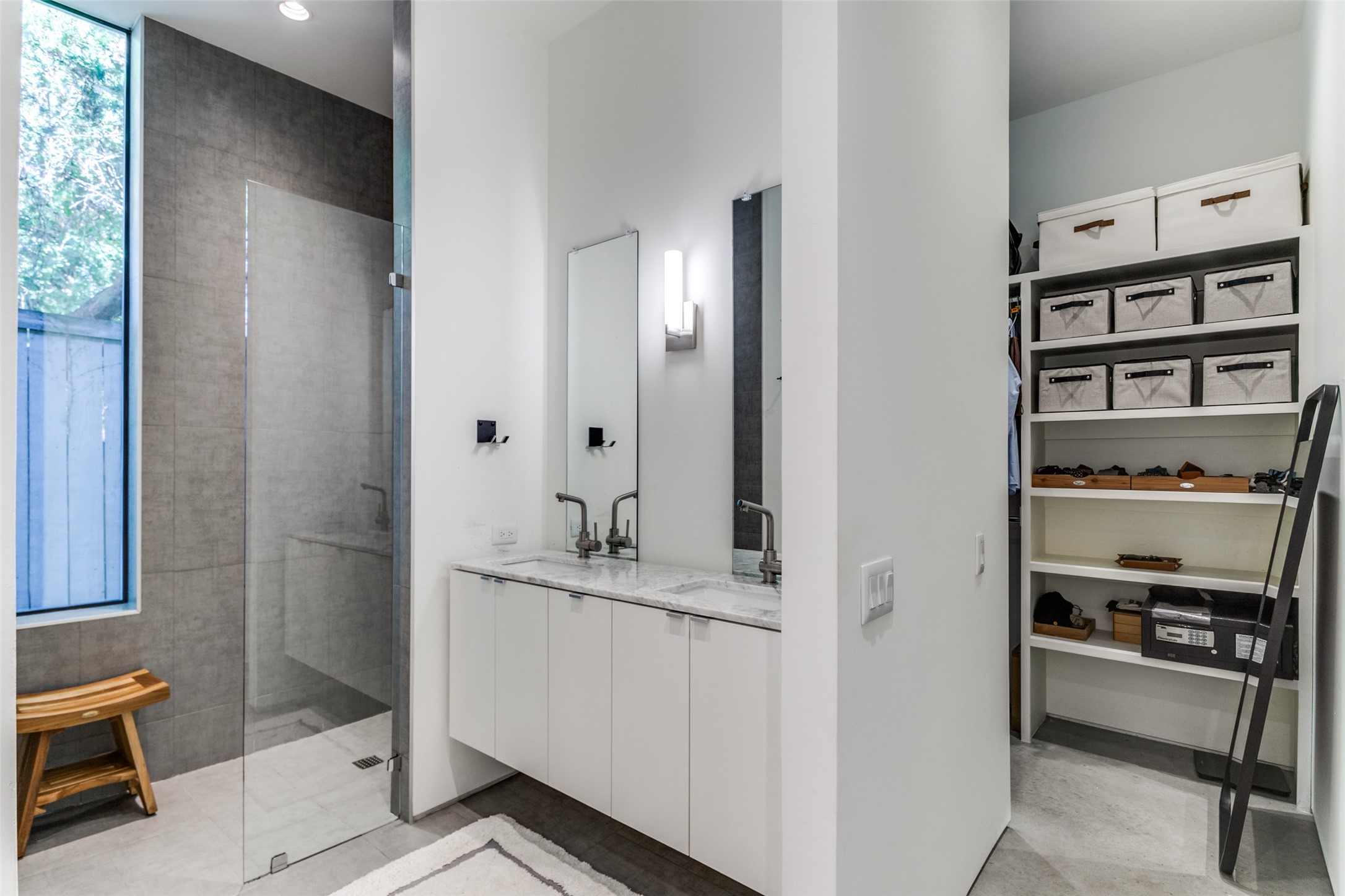 4406 Deere Street Dallas TX 75204