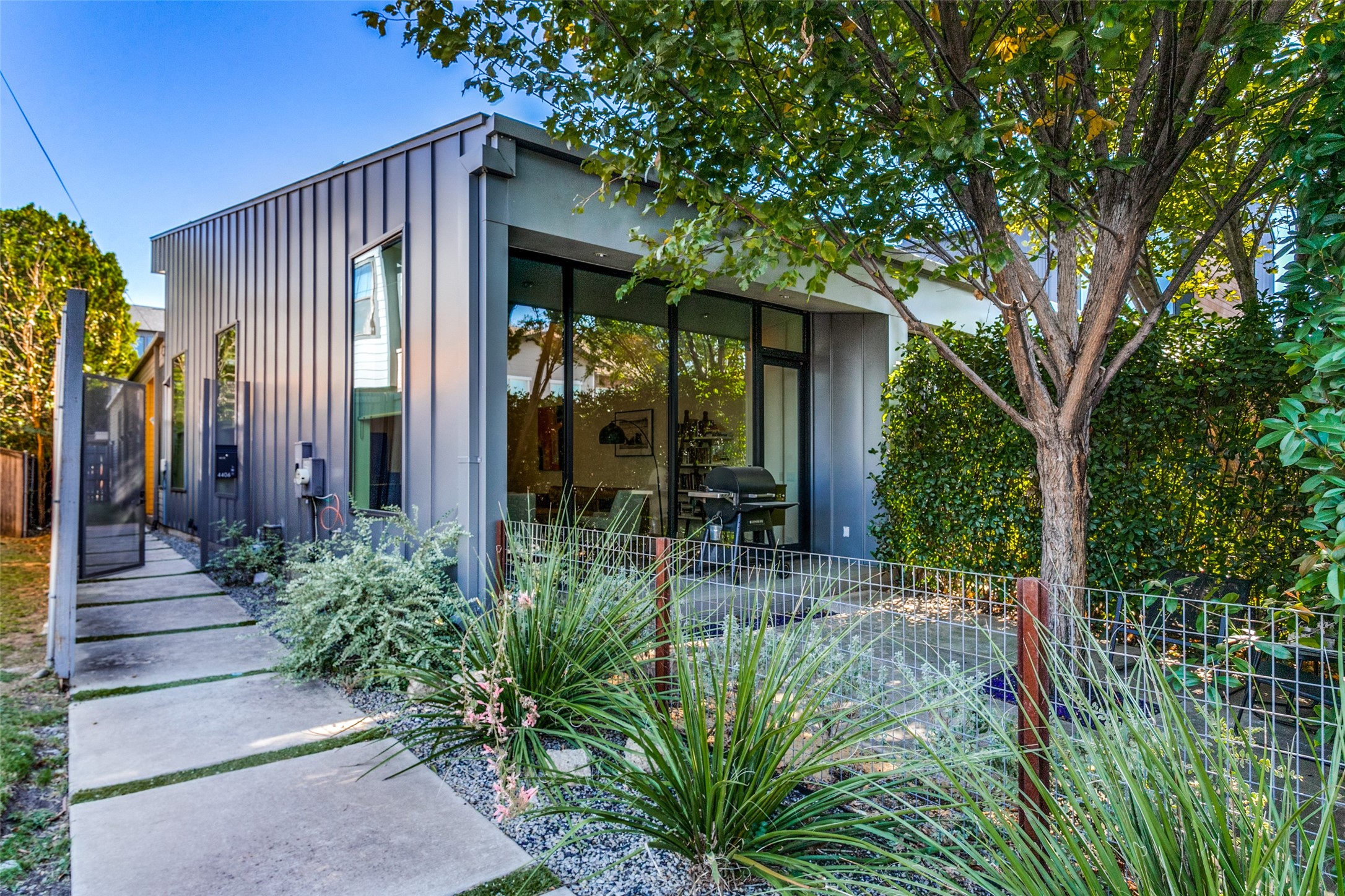 4406 Deere Street Dallas TX 75204