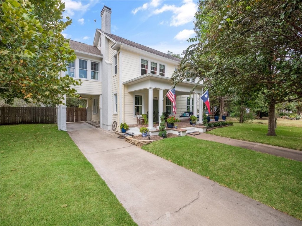 1408 W 3rd Avenue Corsicana TX 75110