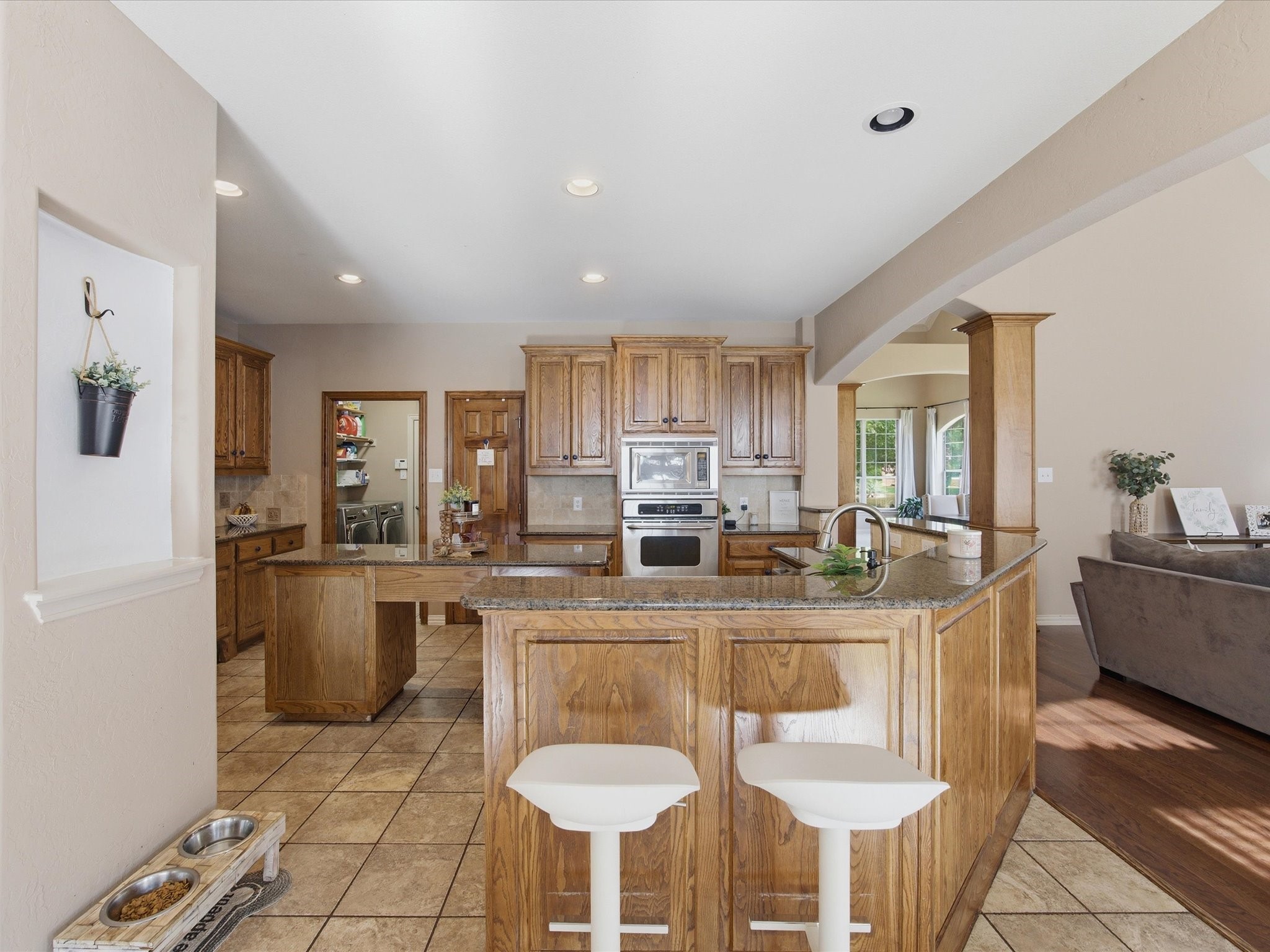 2018 Spring Creek Drive Midlothian TX 76065