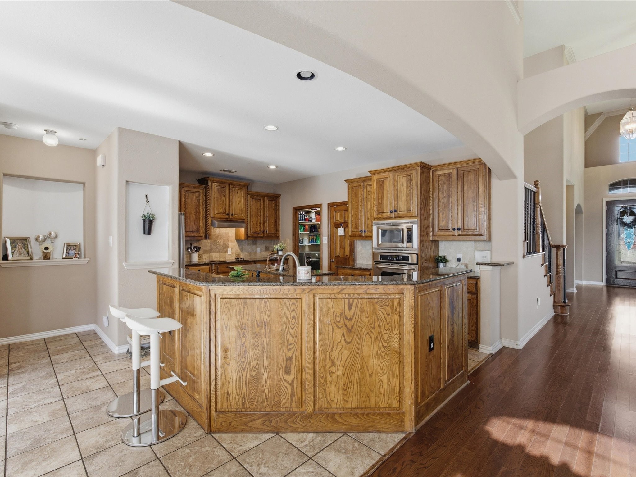 2018 Spring Creek Drive Midlothian TX 76065