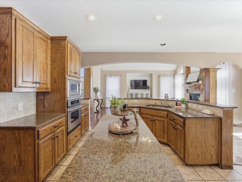 2018 Spring Creek Drive Midlothian TX 76065