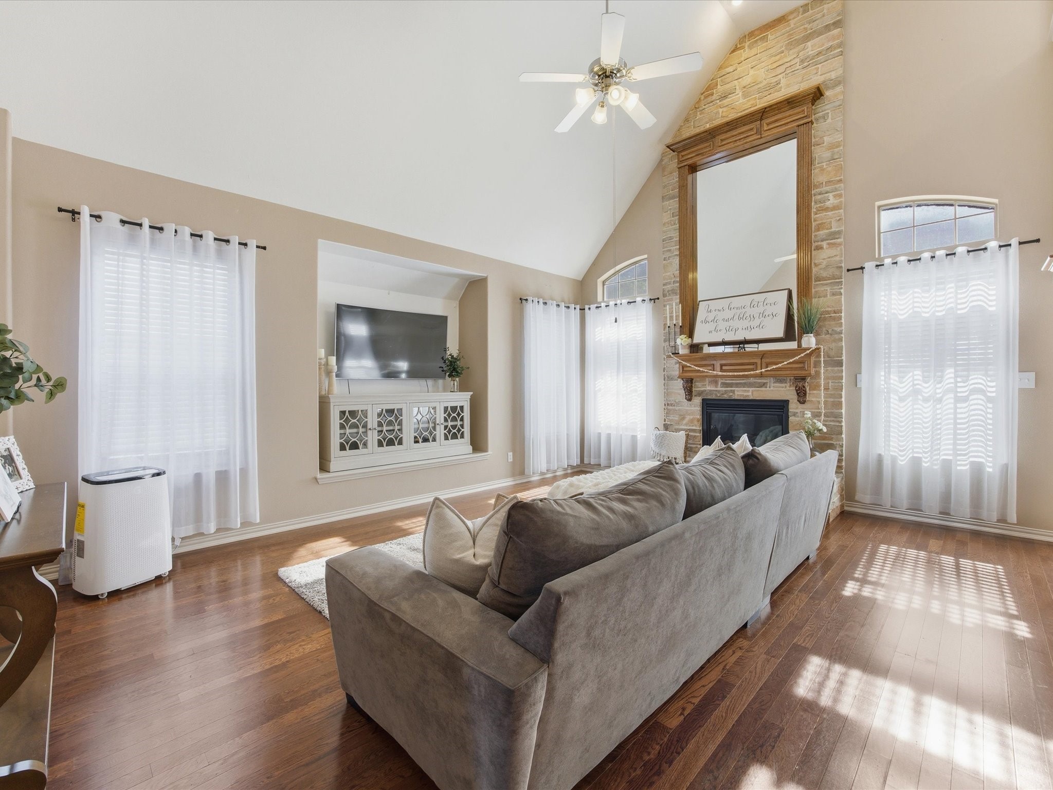 2018 Spring Creek Drive Midlothian TX 76065