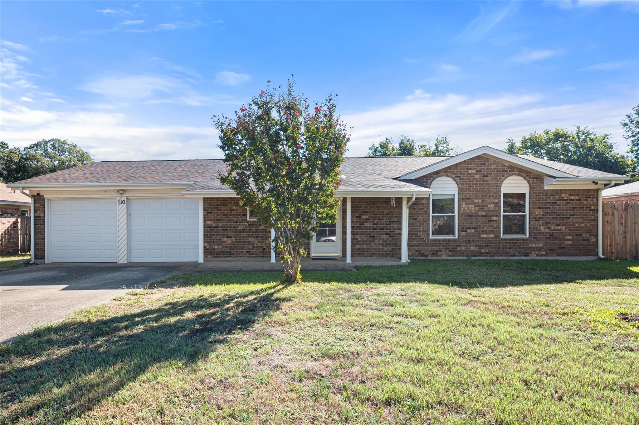 110 Briarwood Drive Kennedale TX 76060