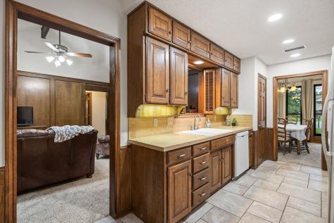 2036 Parkridge Court Hurst TX 76054