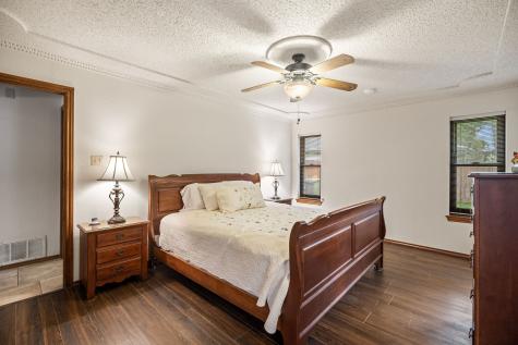 2036 Parkridge Court Hurst TX 76054