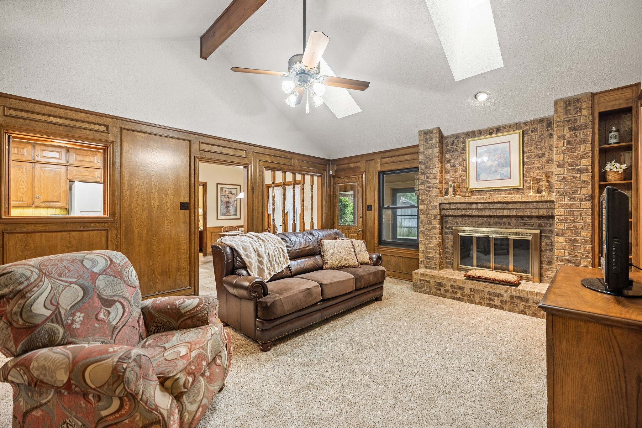 2036 Parkridge Court Hurst TX 76054