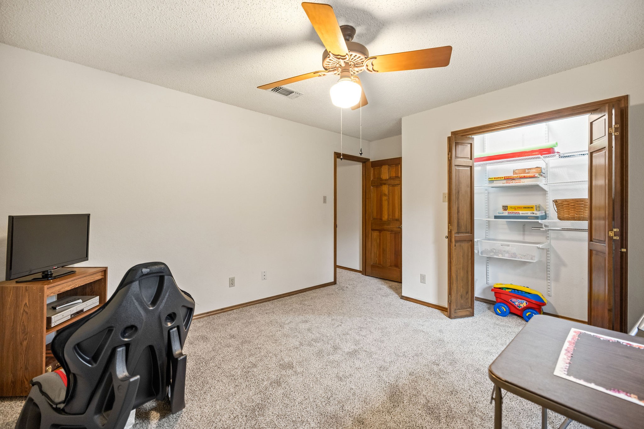 2036 Parkridge Court Hurst TX 76054