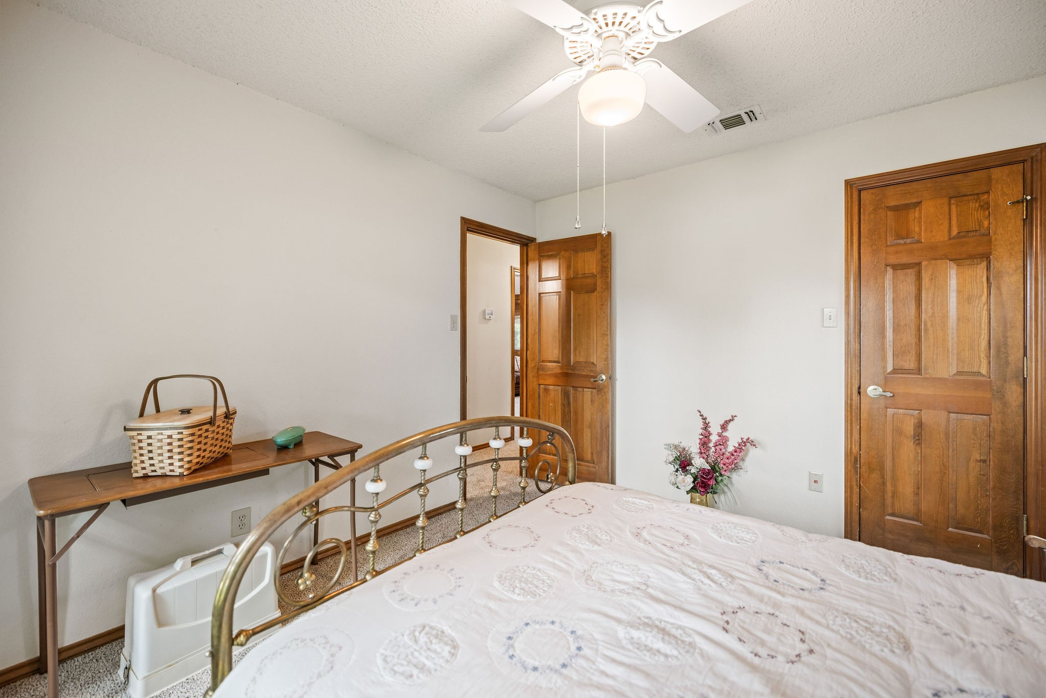 2036 Parkridge Court Hurst TX 76054