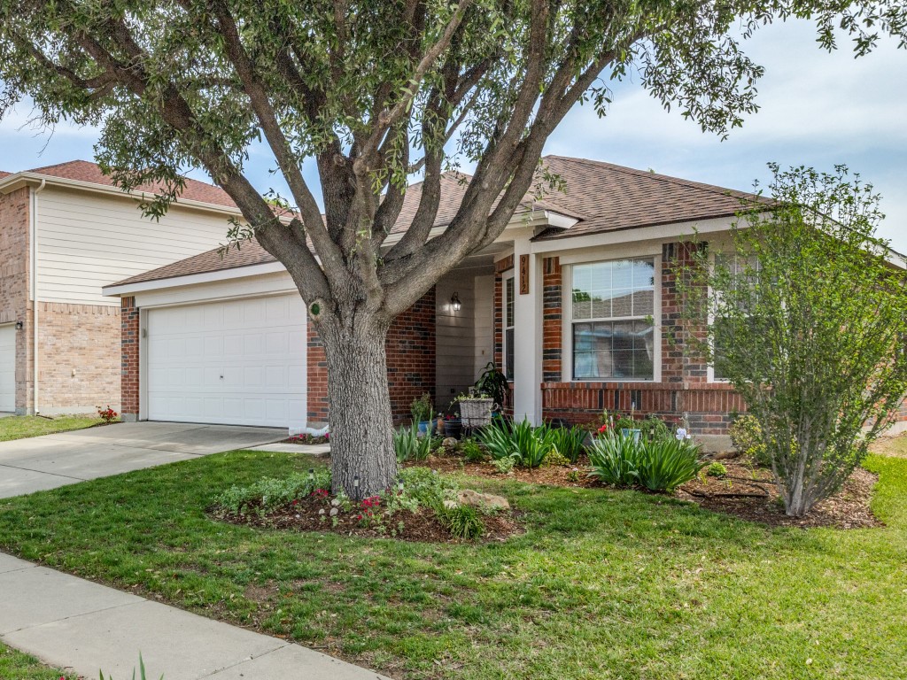 9412 Pastime Court Fort Worth TX 76244