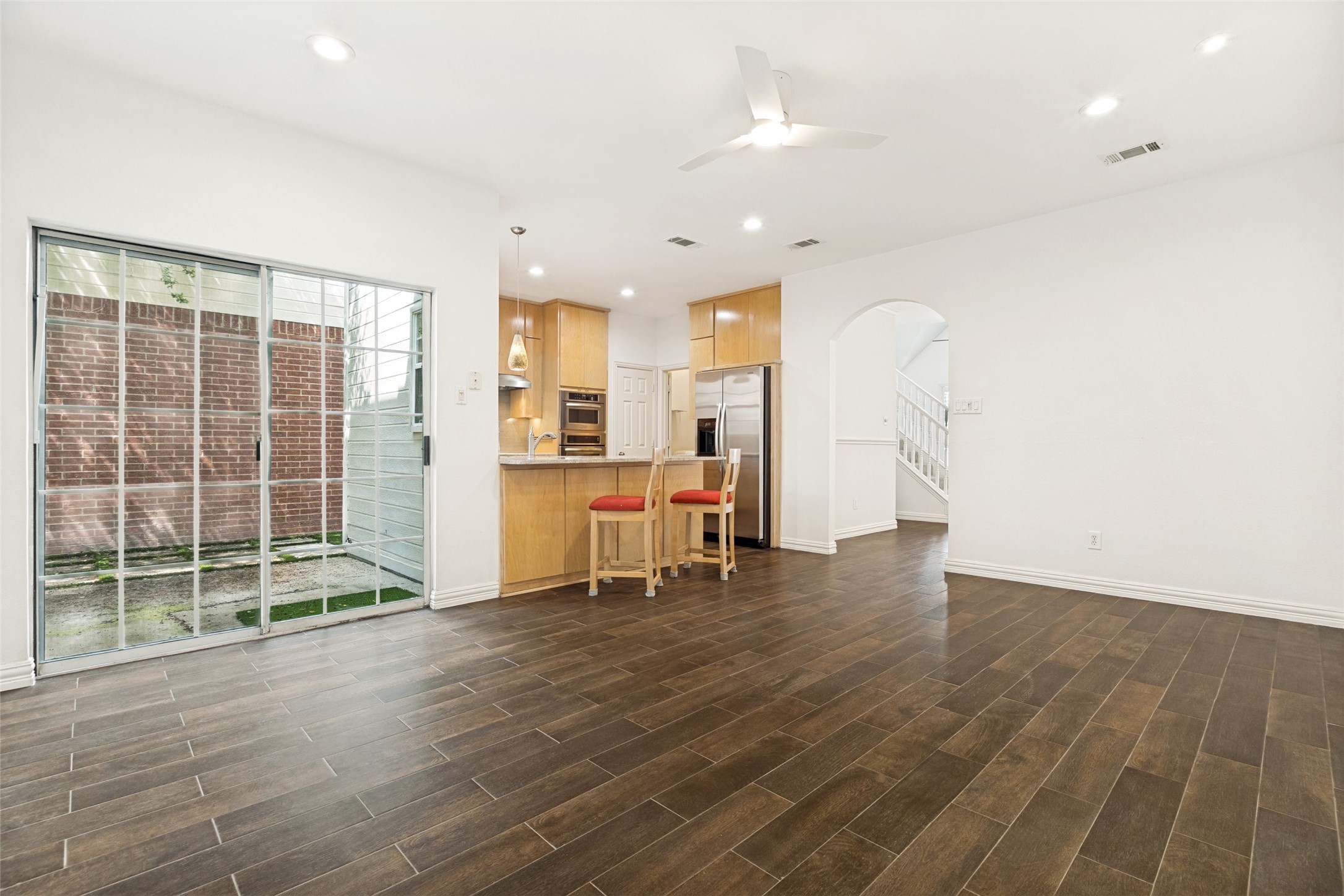 6086 Jereme Trail Dallas TX 75252