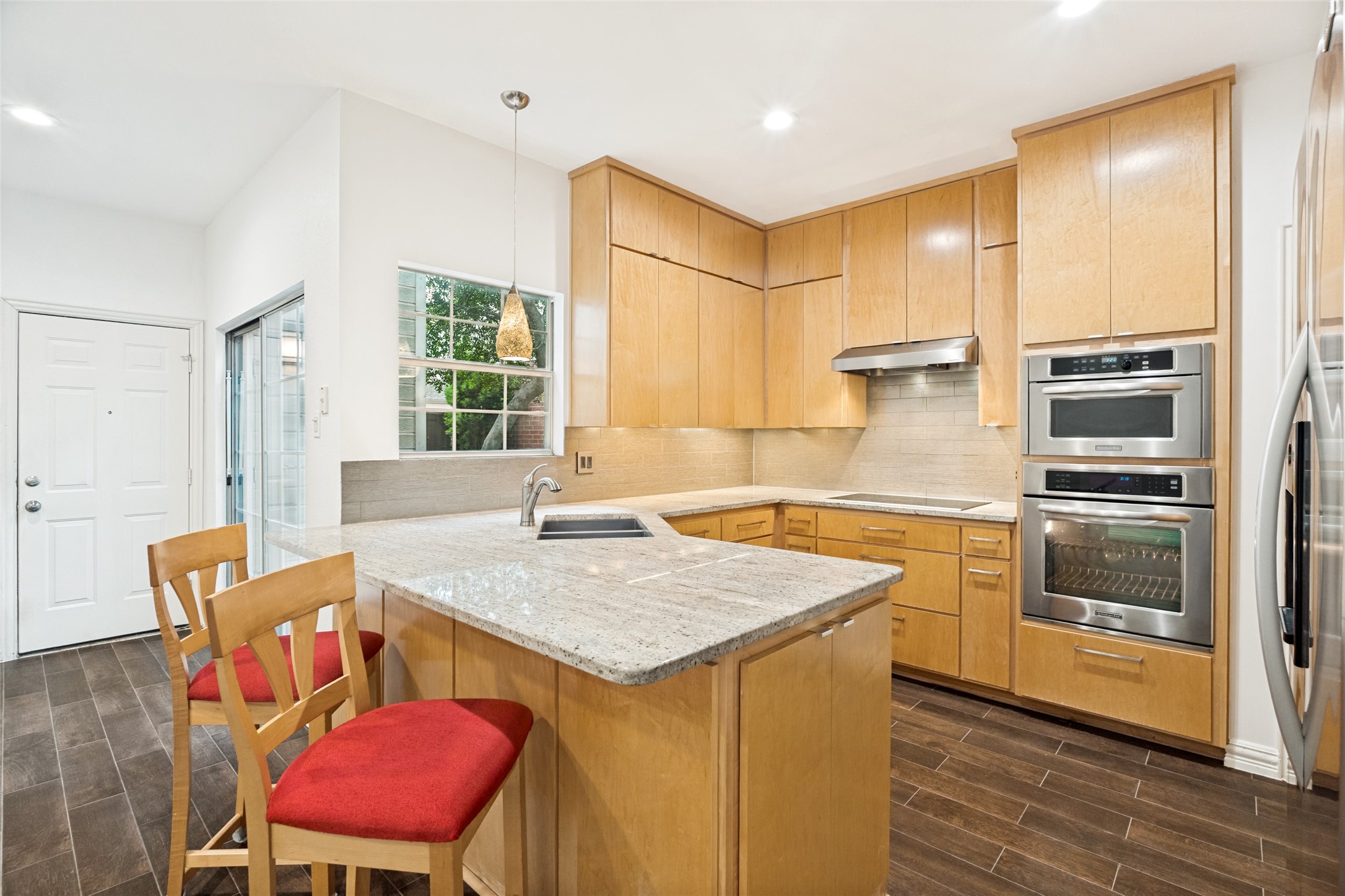 6086 Jereme Trail Dallas TX 75252