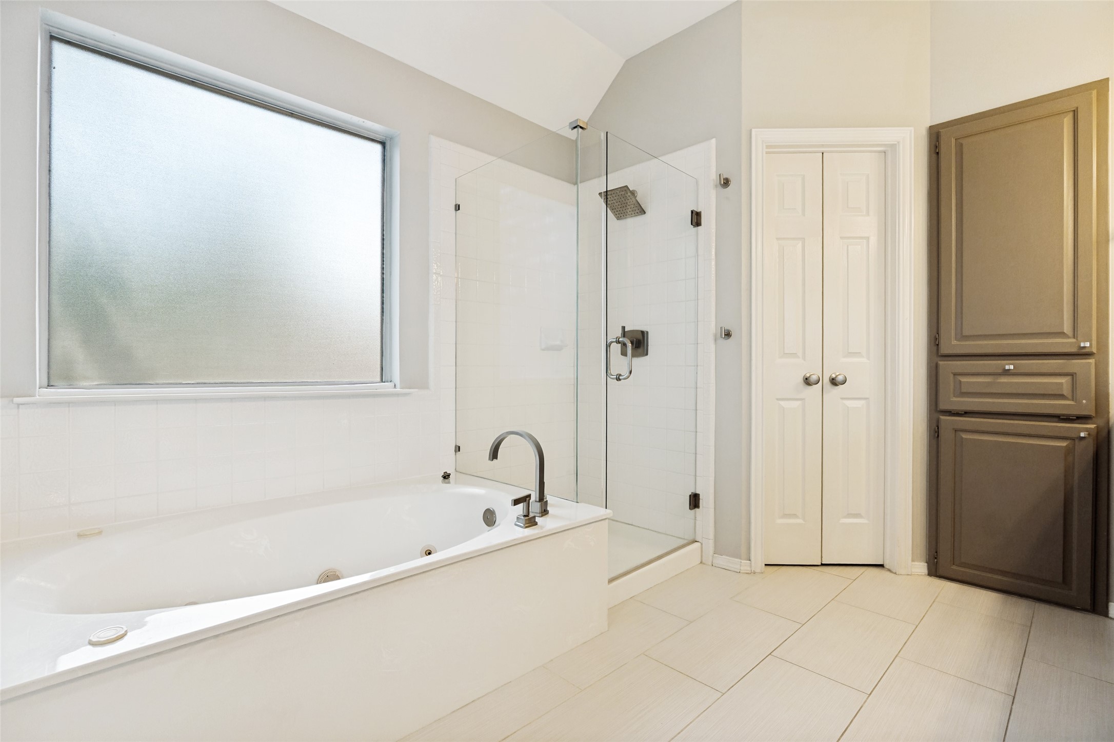 6086 Jereme Trail Dallas TX 75252