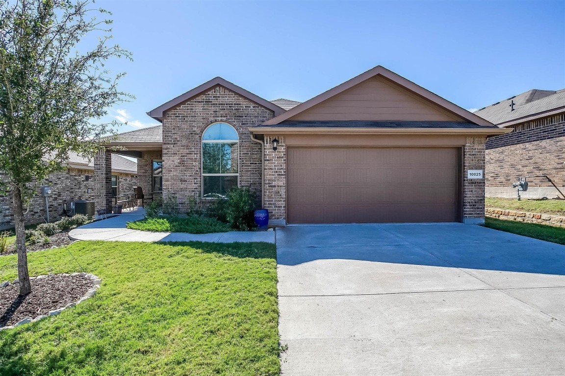 10025 Huntersville Trail Fort Worth TX 76108
