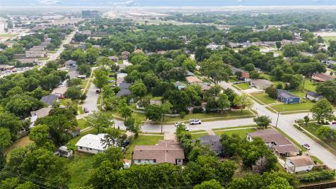 1106 E Strong Parkway Grand Prairie TX 75050