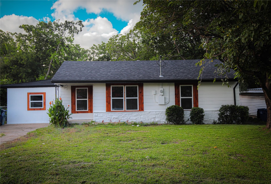 1228 Stanford Street Greenville TX 75401