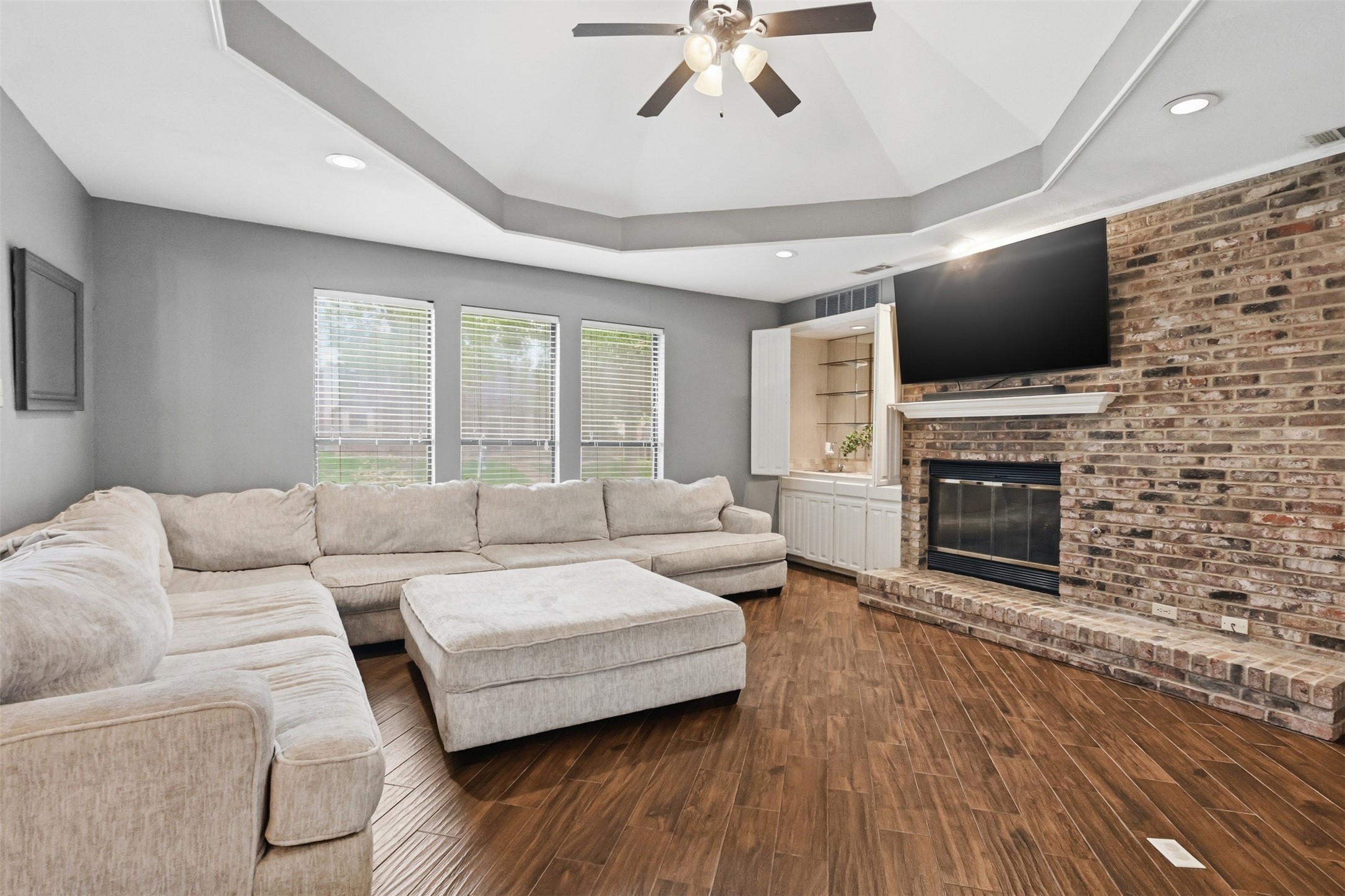 1218 Sycamore Drive Carrollton TX 75007