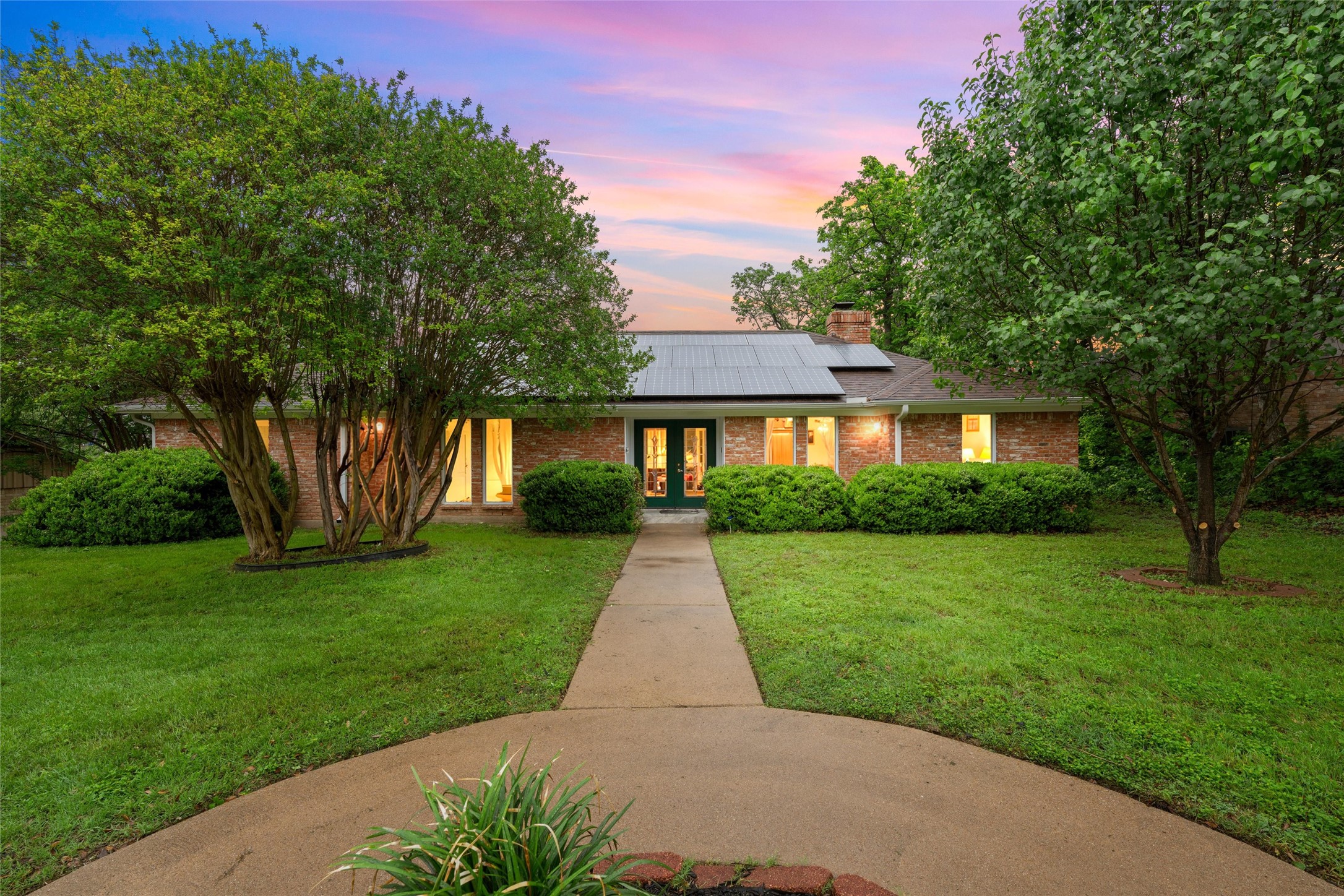 3301 Loma Vista Drive Waco TX 76708
