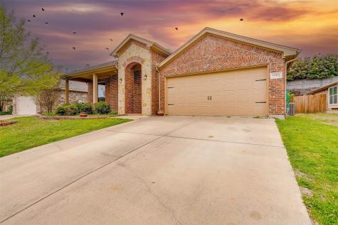 11017 Silver Horn Drive Fort Worth TX 76108