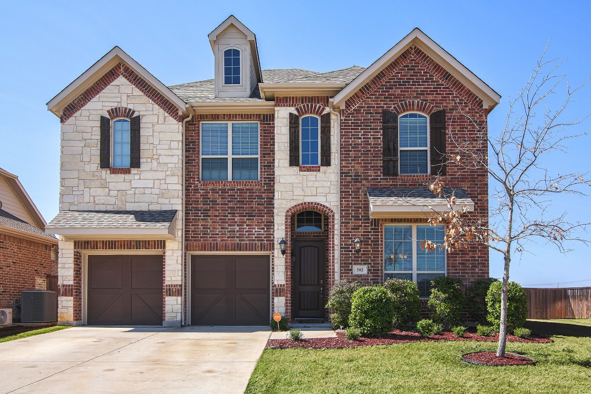 502 Periwinkle Drive Mansfield TX 76063