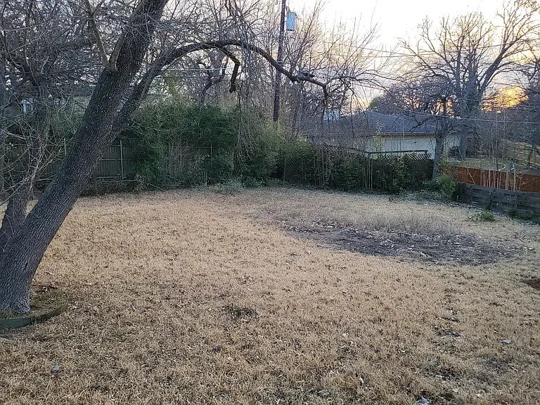 5728 Rockhill Road Fort Worth TX 76112
