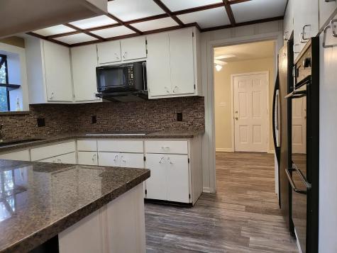 5728 Rockhill Road Fort Worth TX 76112