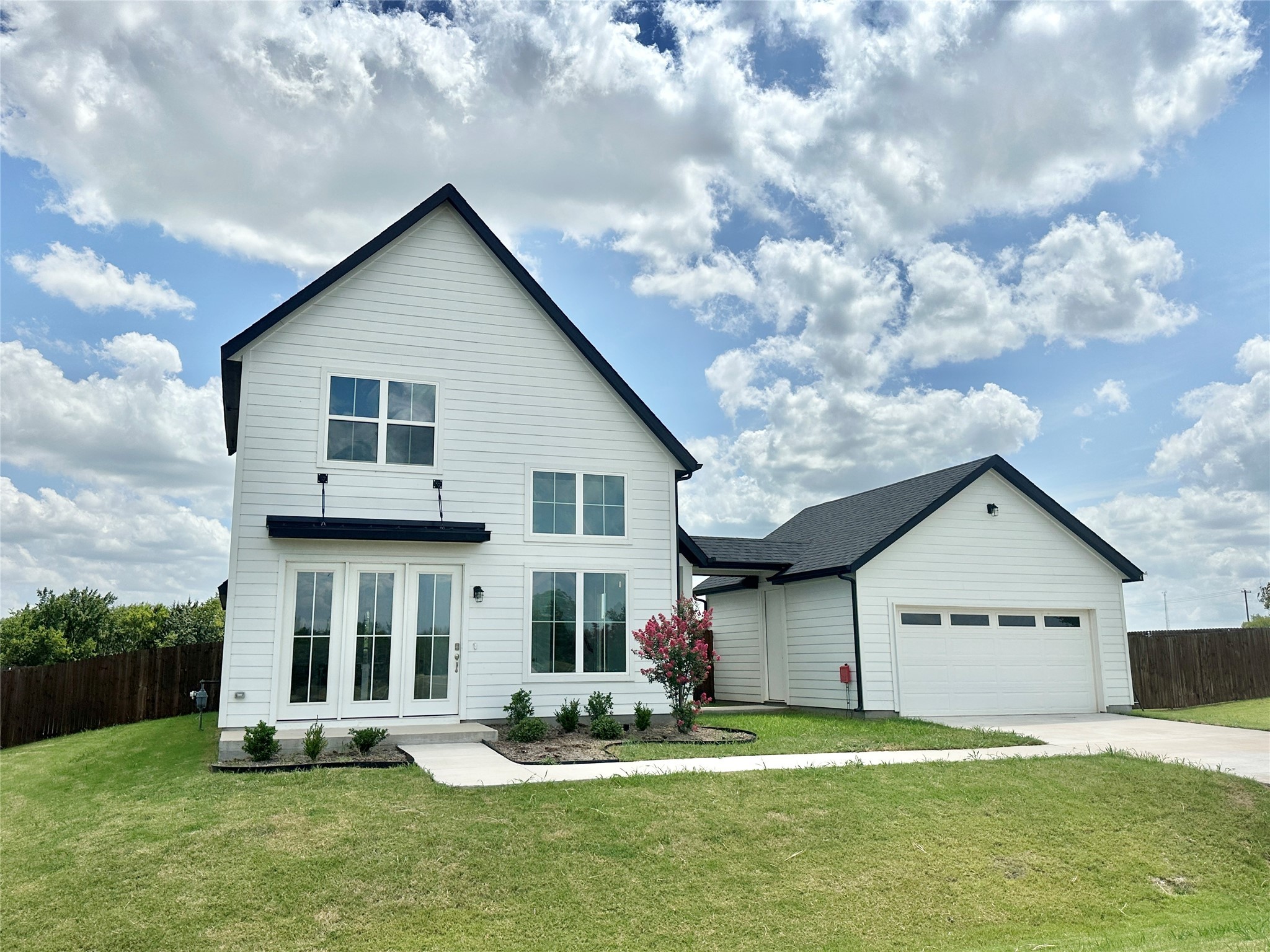 1432 Bluebonnet Boulevard Gainesville TX 76240
