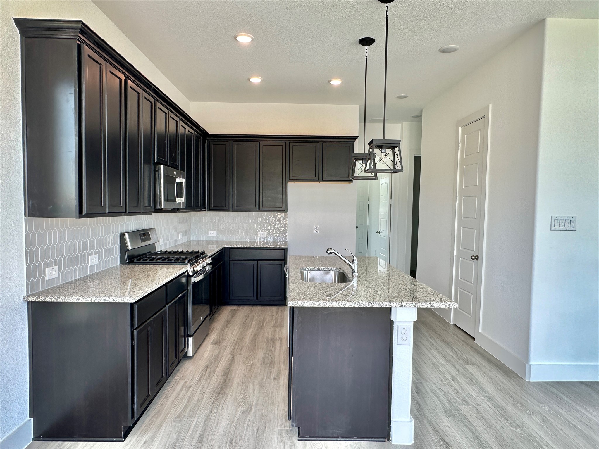 1432 Bluebonnet Boulevard Gainesville TX 76240