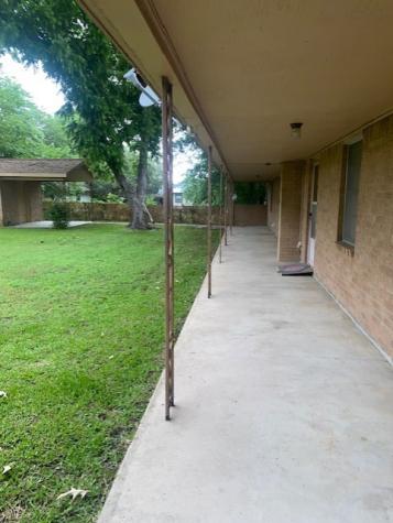 1304 S Walnut Street Clarksville TX 75426