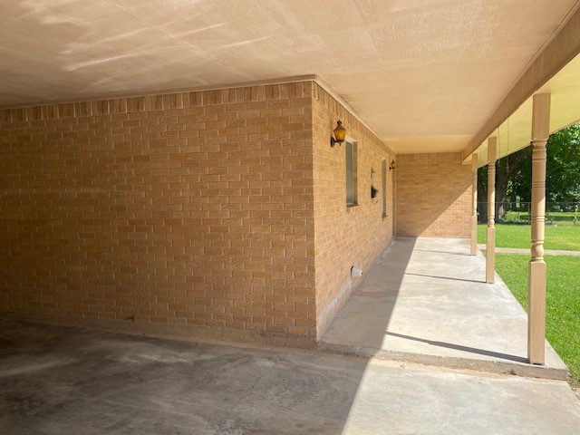 1304 S Walnut Street Clarksville TX 75426