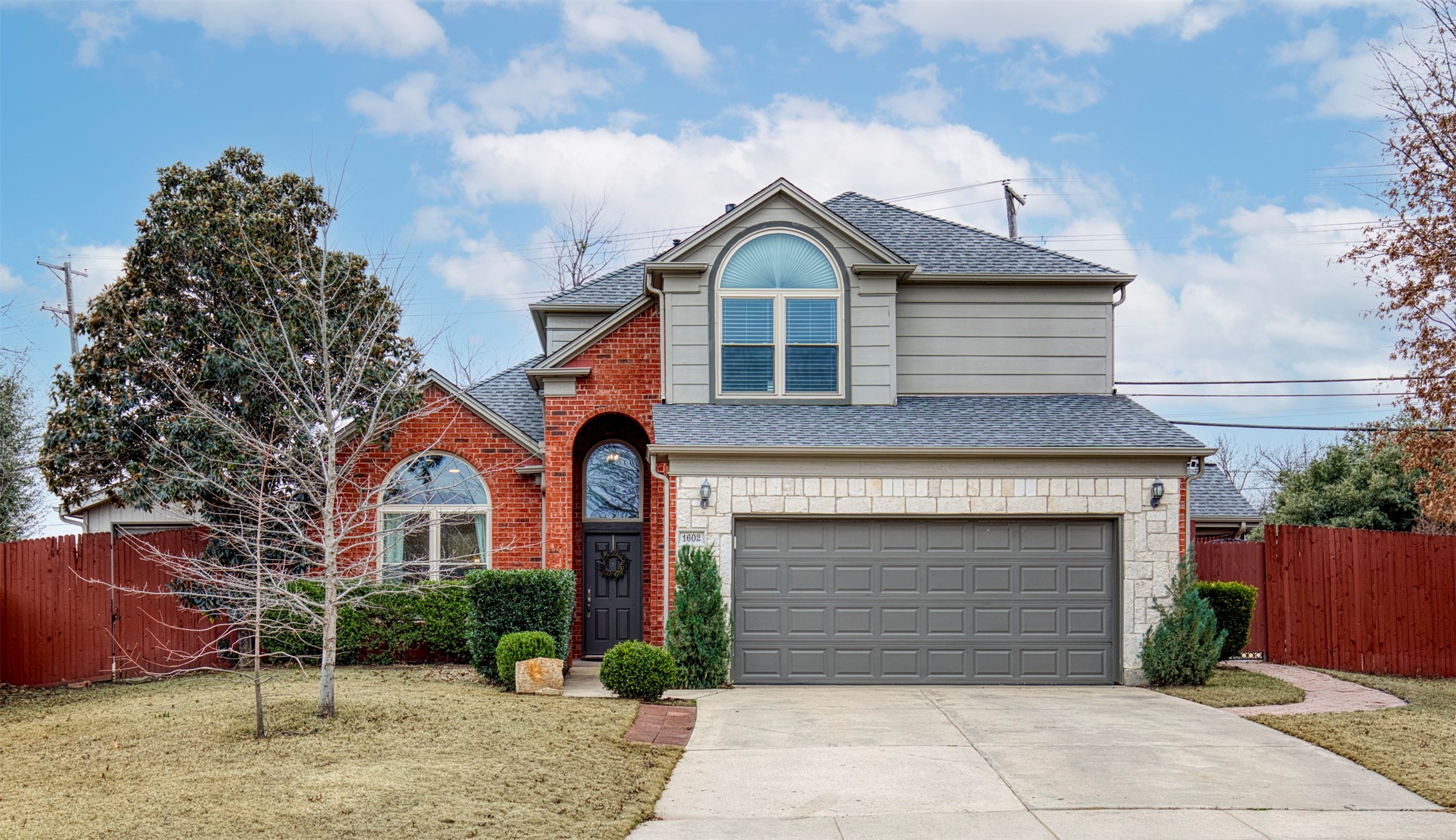 1602 Cabot Court Arlington TX 76006