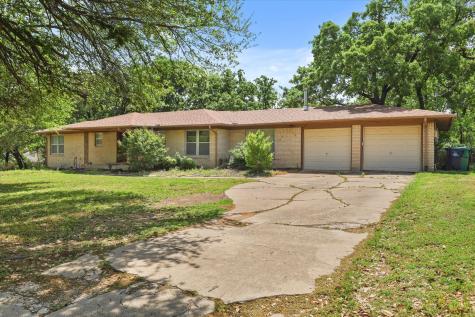 1214 Emerson Lane Denton TX 76209