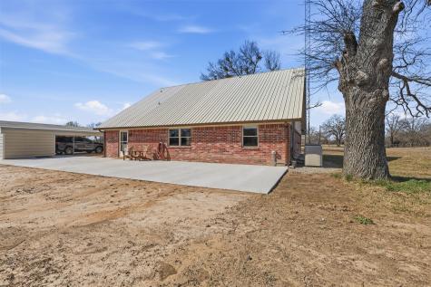 397 Rs County Road 4452 Point TX 75472