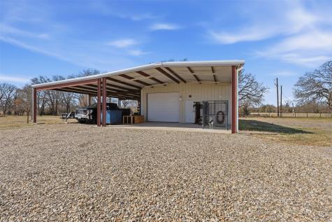 397 Rs County Road 4452 Point TX 75472