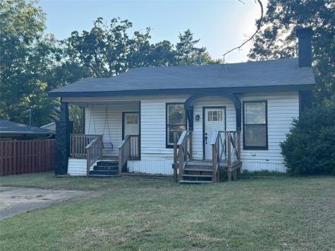 1705 Woodlawn Boulevard Denison TX 75020