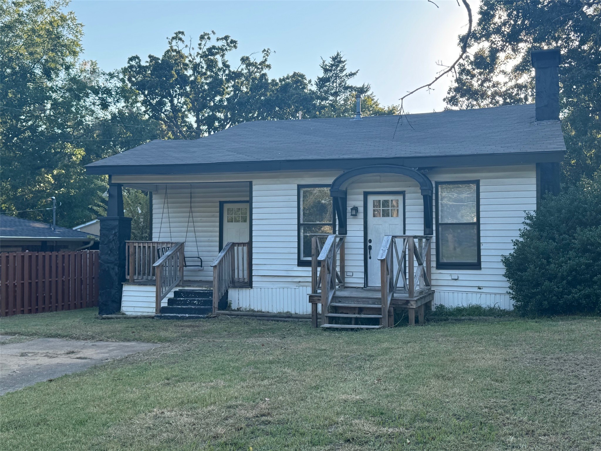 1705 Woodlawn Boulevard Denison TX 75020