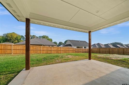 113 Hay Meadow Winona TX 75792