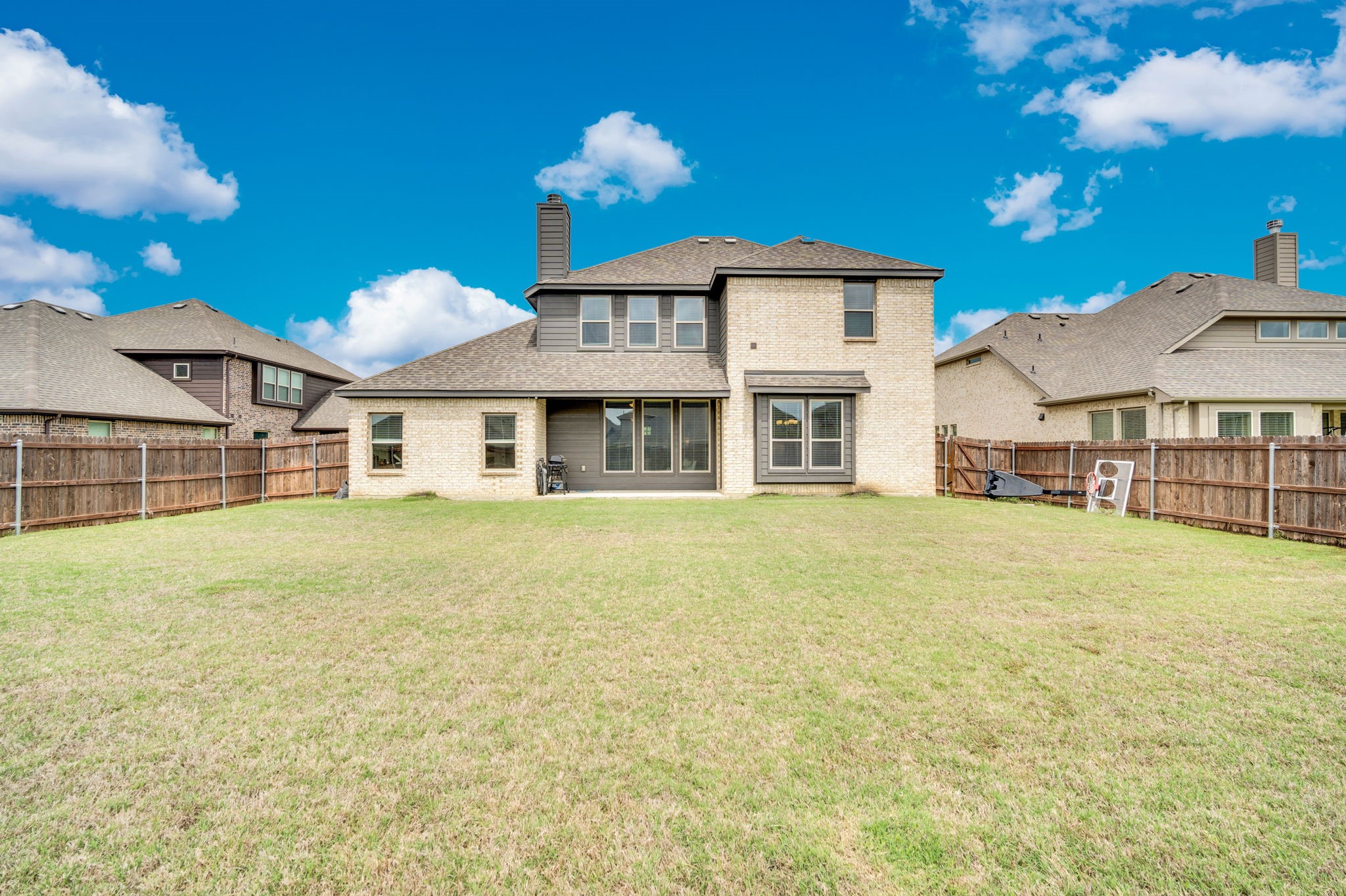 624 Sirius Lane Waxahachie TX 75165