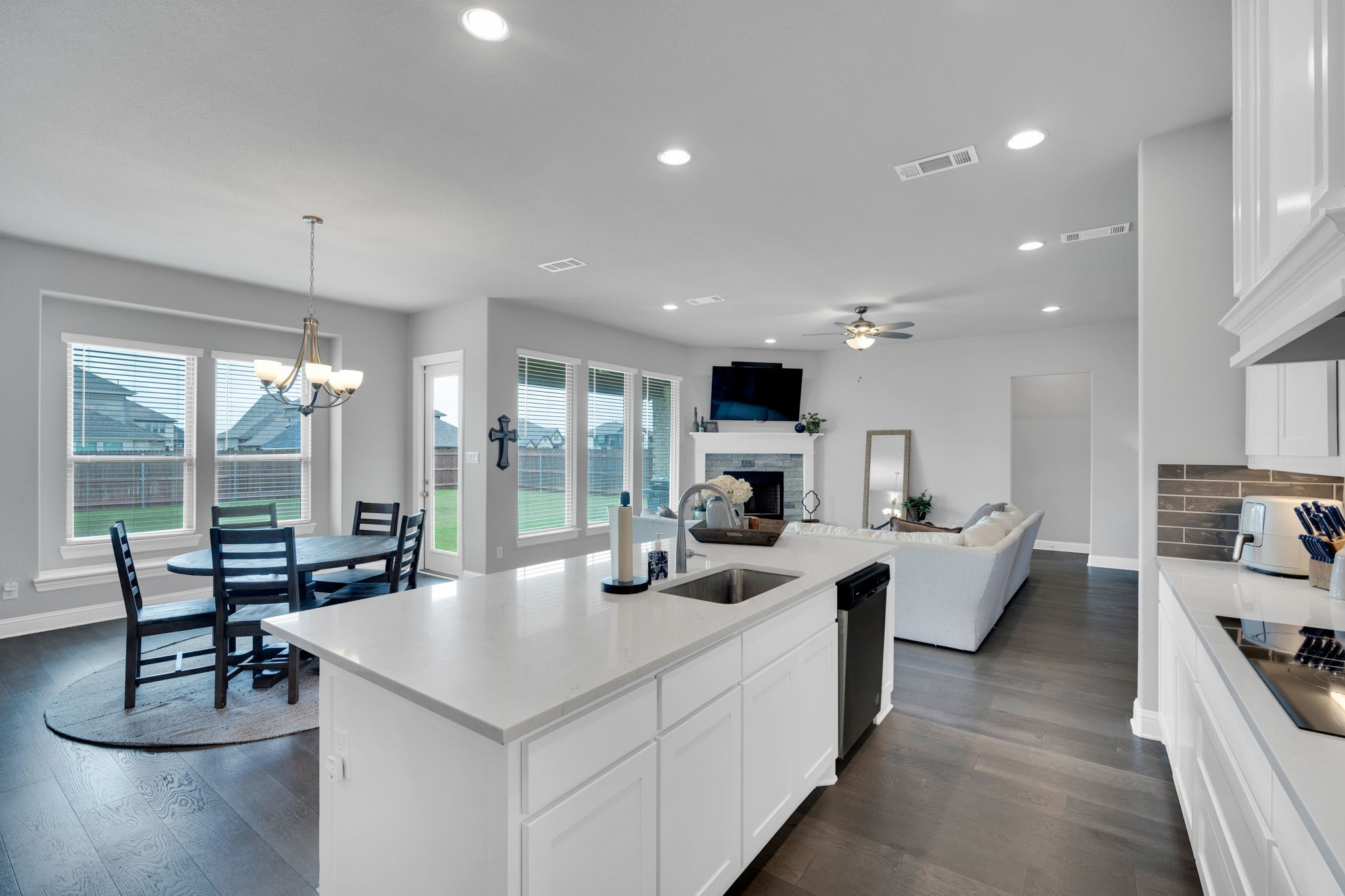 624 Sirius Lane Waxahachie TX 75165