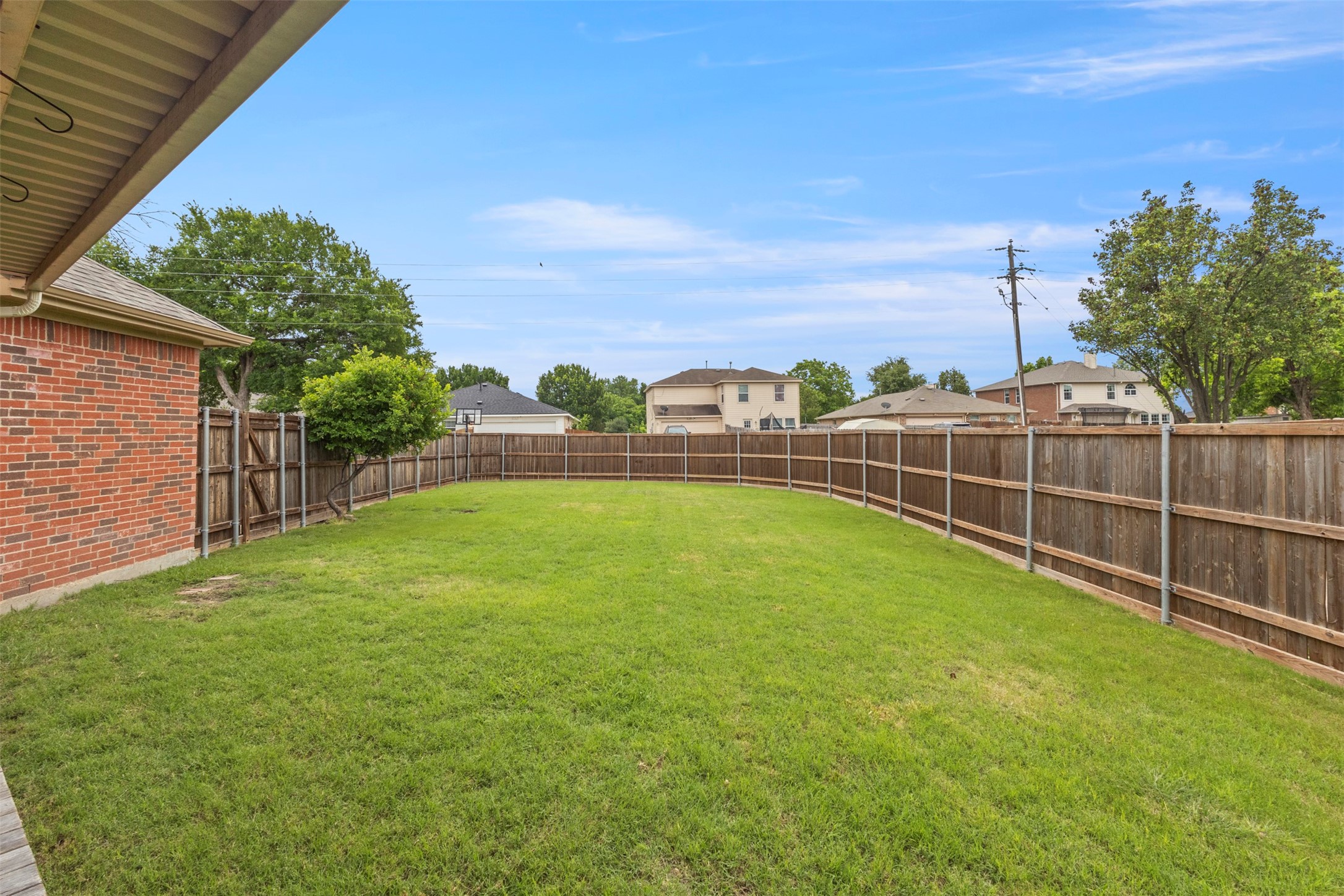 2216 Walden Place Mesquite TX 75181
