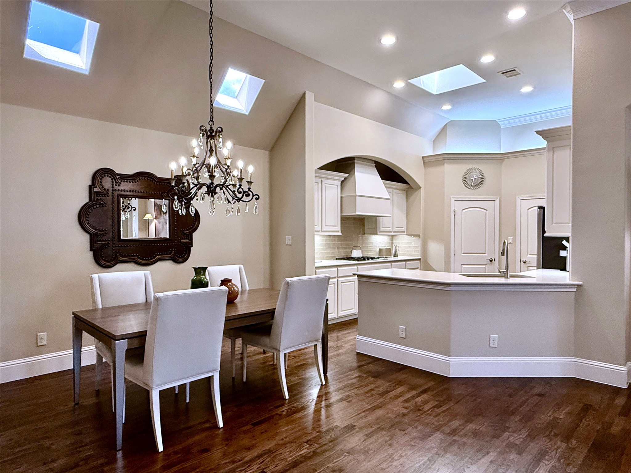6166 Stapleford Circle Dallas TX 75252