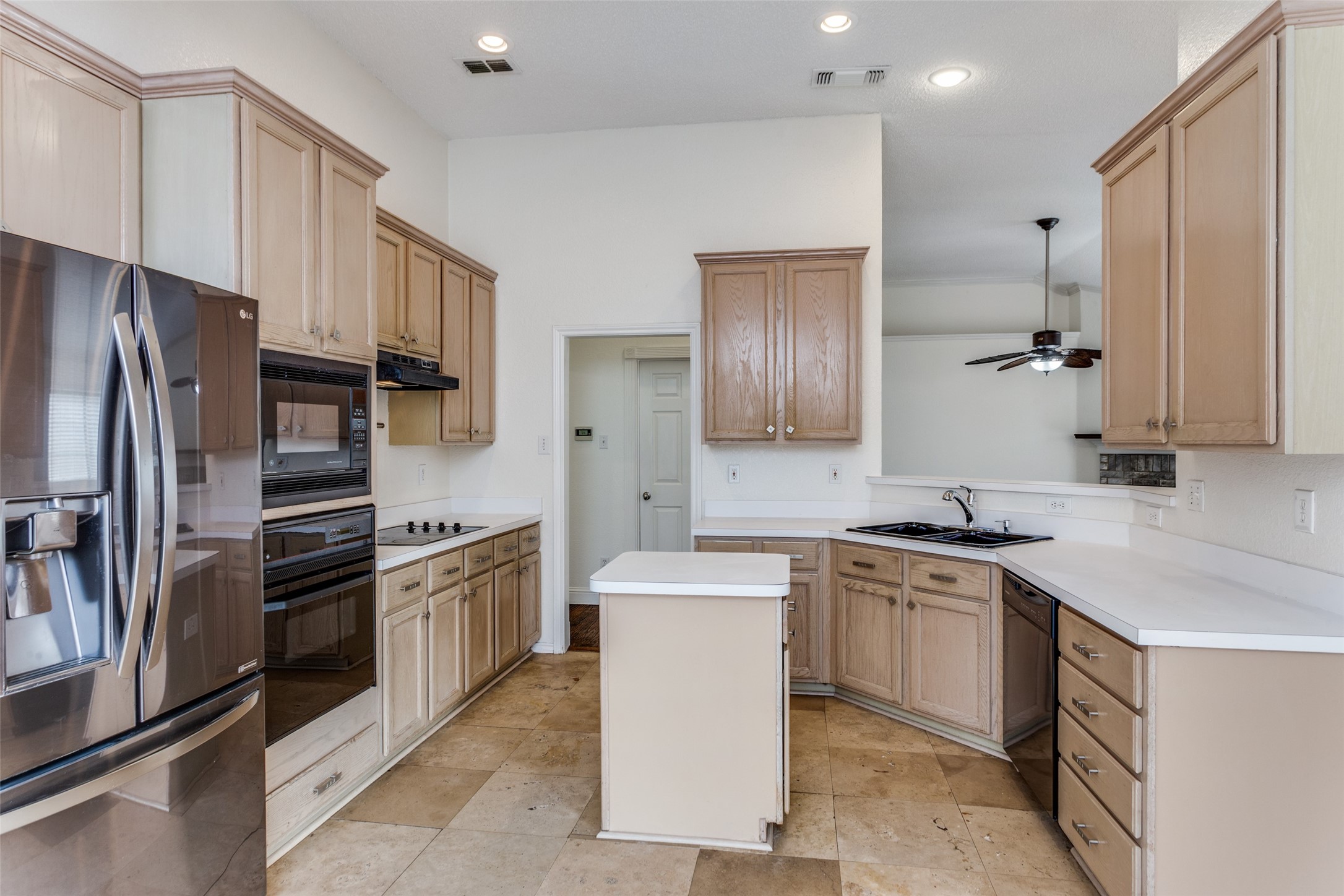 7628 Arbor Ridge Court Fort Worth TX 76112