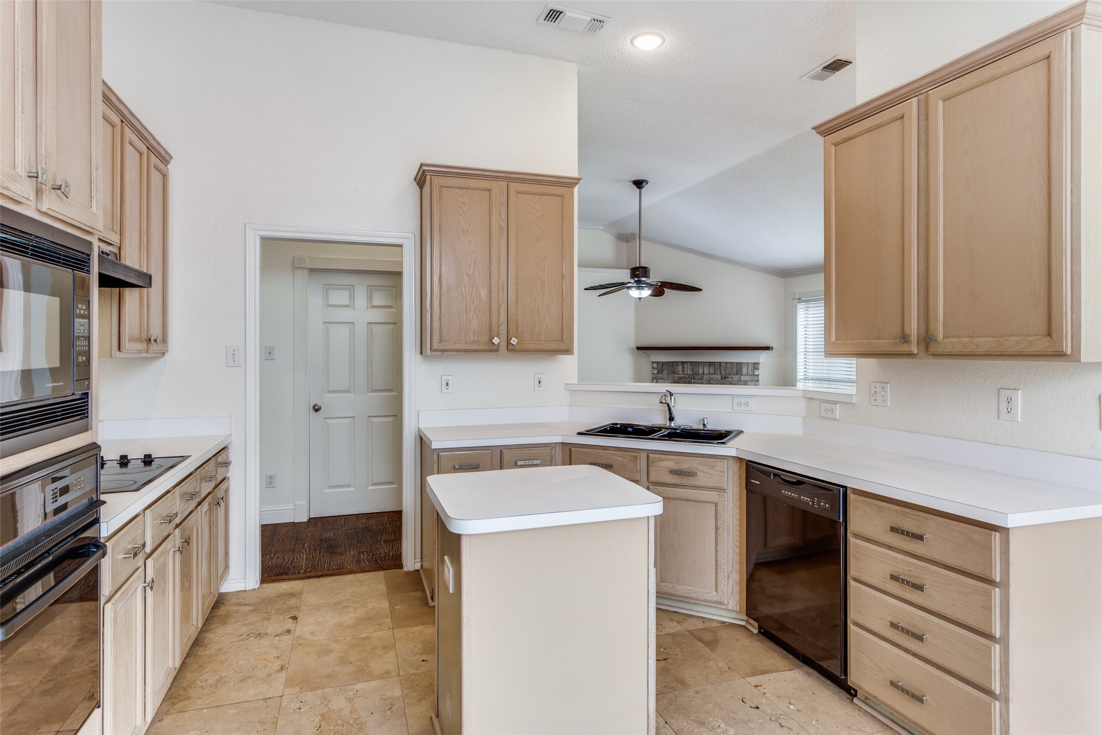 7628 Arbor Ridge Court Fort Worth TX 76112